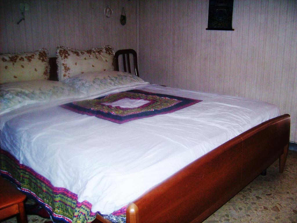 La Dimora Di Anna Apartment Naples Room photo